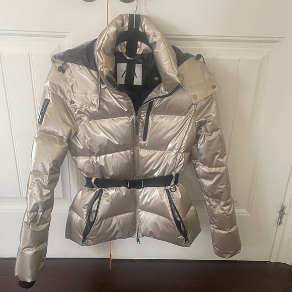 Zara Metallic Silver Puffer Jacket - Picture 1 of 7